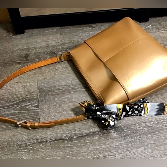 Louis Vuitton Bags - Picture 4 of 16